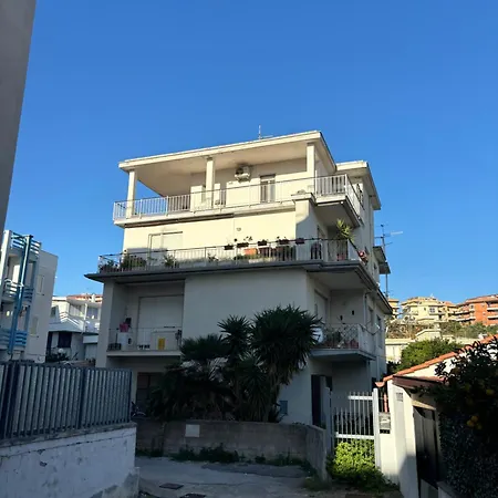 Vento Di Ponente * Gaète